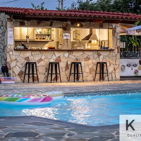 Jovanna Studios In The Nature With Pool! Мусата