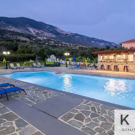 Jovanna Studios In The Nature With Pool! Апарт-отель Мусата