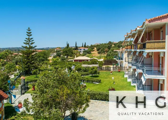 Jovanna In The Nature With Pool!