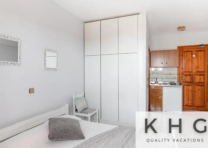 Jovanna In The Nature With Pool!