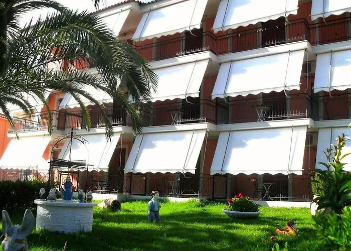 Jovanna In The Nature With Pool! Aparthotel 3*