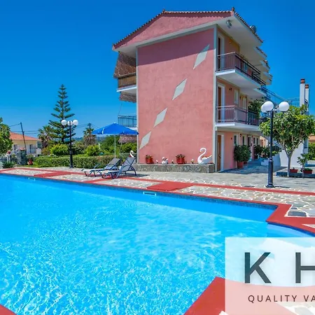 Jovanna Studios In The Nature With Pool! Mousata