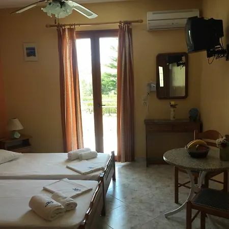 Aparthotel Jovanna Studios In The Nature With Pool! 3*